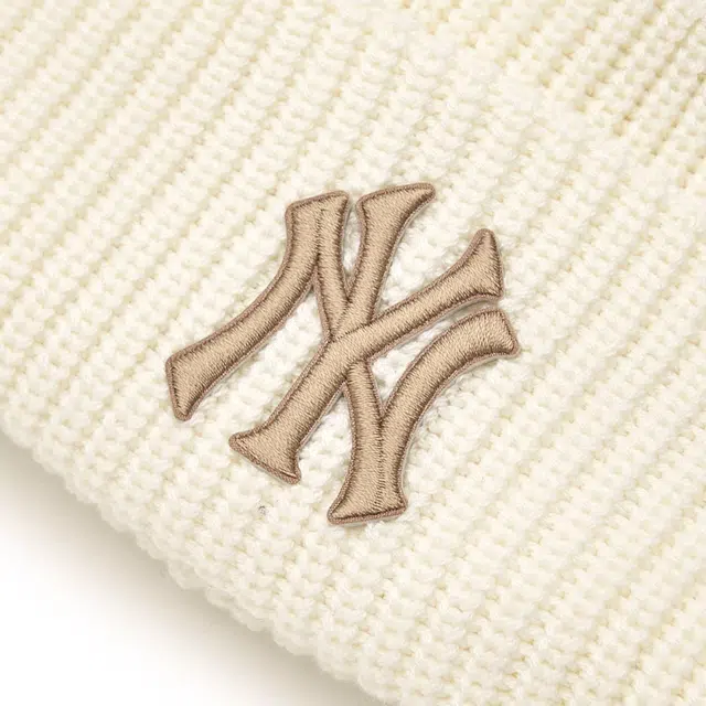 MLB