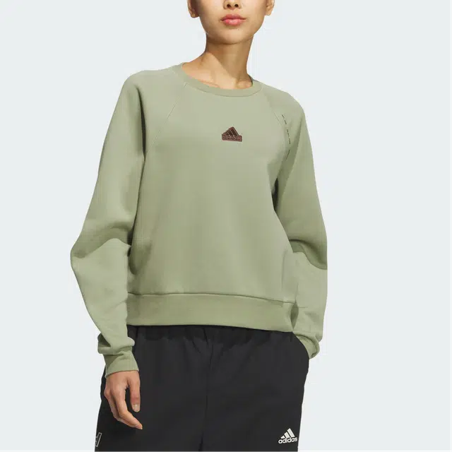 adidas TECH CREWNECK SWEATSHIRT