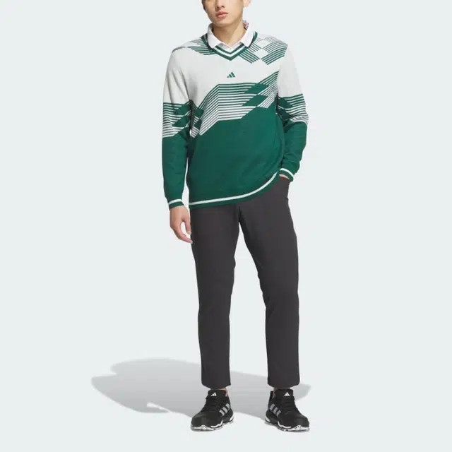 adidas ARCHIVE V