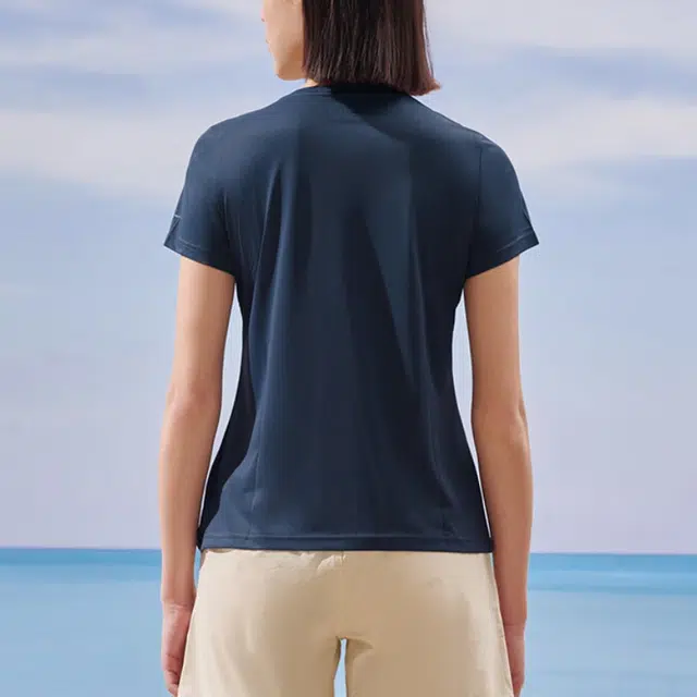 Columbia Logo T
