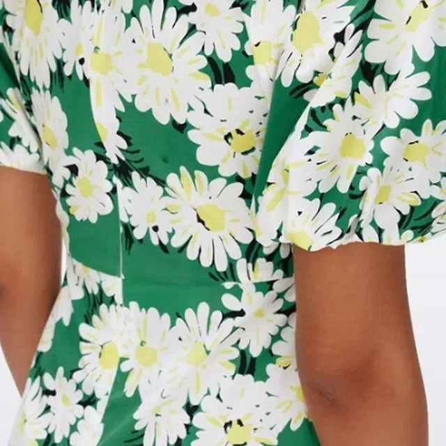 DIANE VON FURSTENBERG V