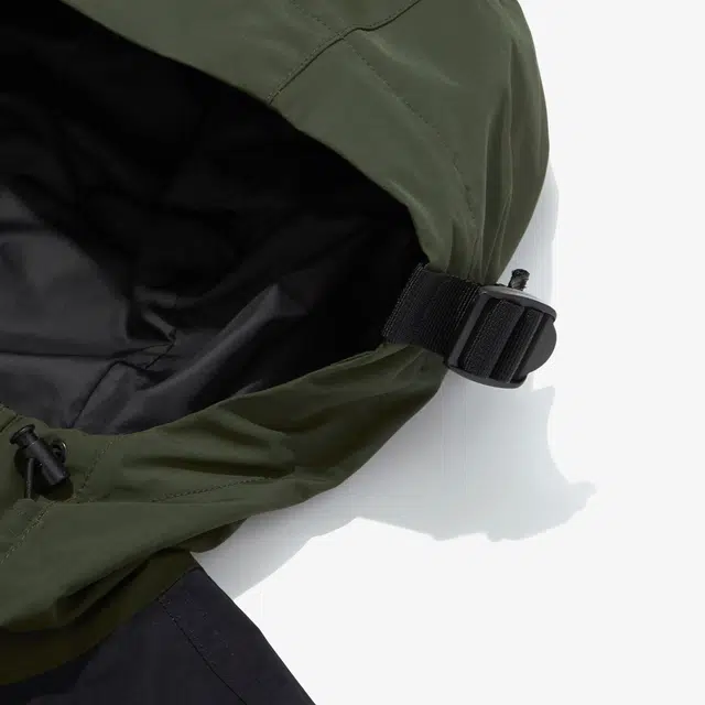THE NORTH FACE