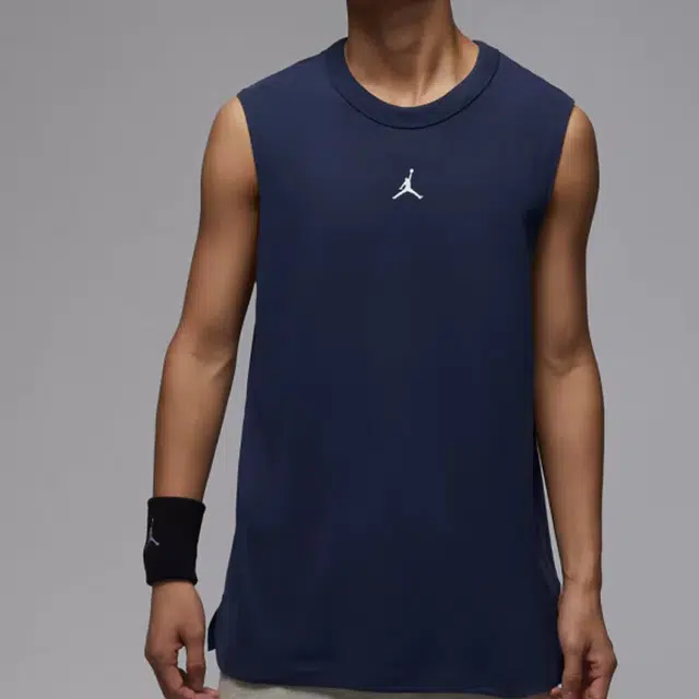 Jordan As M JDF SPRT SLVLS TOP logo