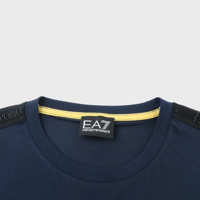 EMPORIO ARMANI EA7 SS24 LogoT