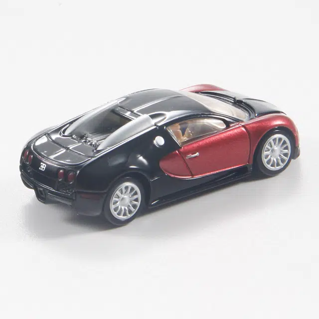 TAKARA TOMY