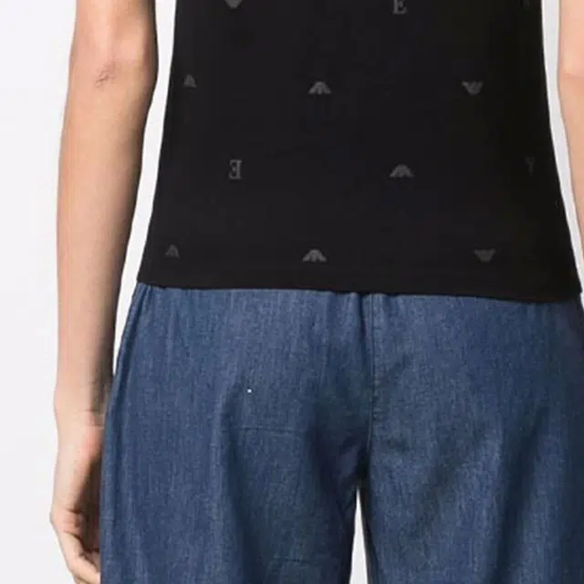 EMPORIO ARMANI SS22 LogoT