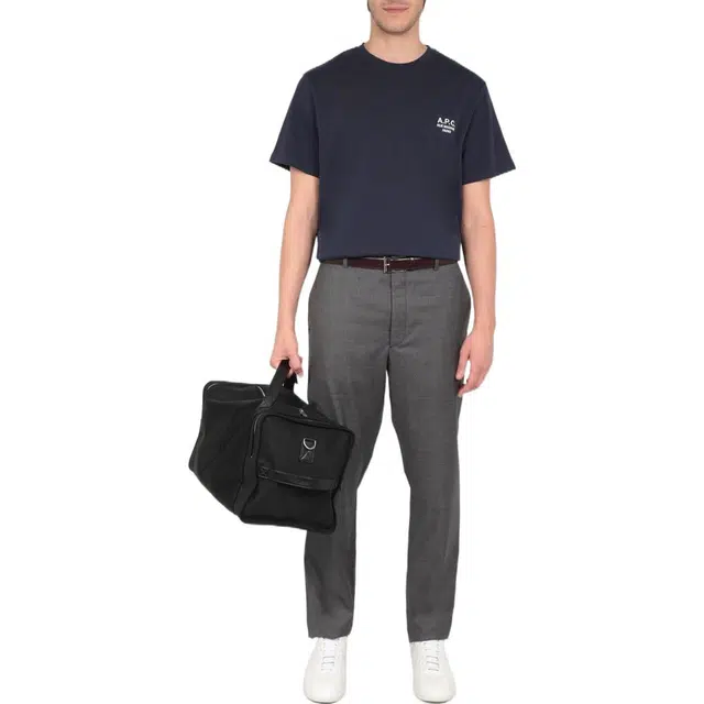 A.P.C LogoT