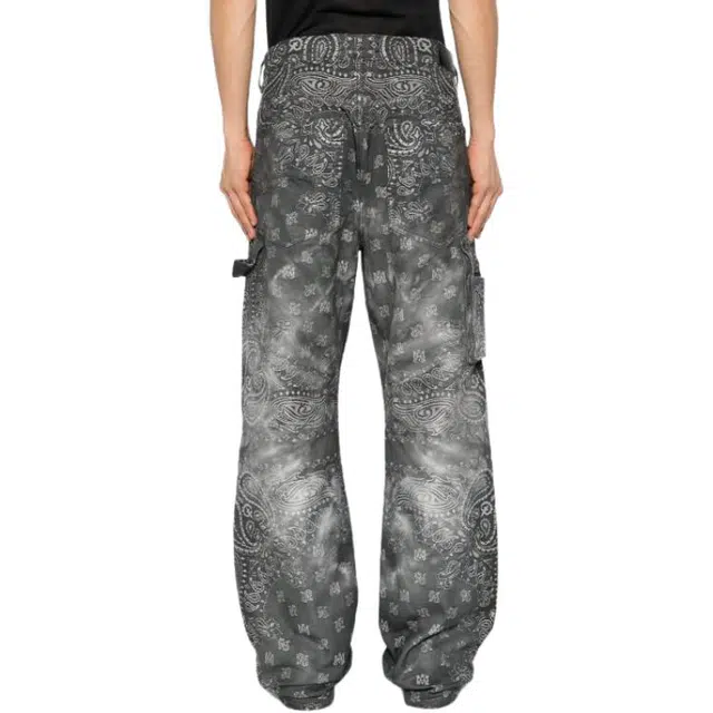AMIRI