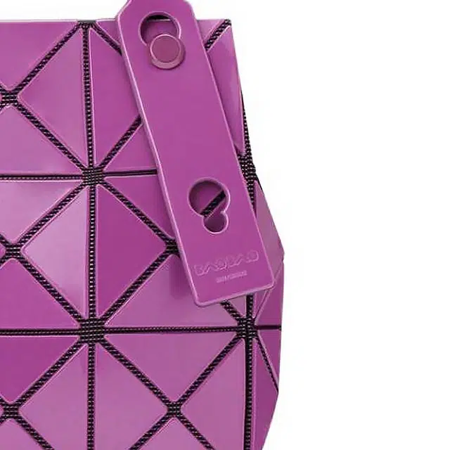 ISSEY MIYAKE CARAT 9