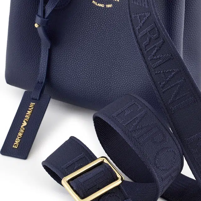 EMPORIO ARMANI