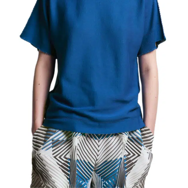 ISSEY MIYAKE T