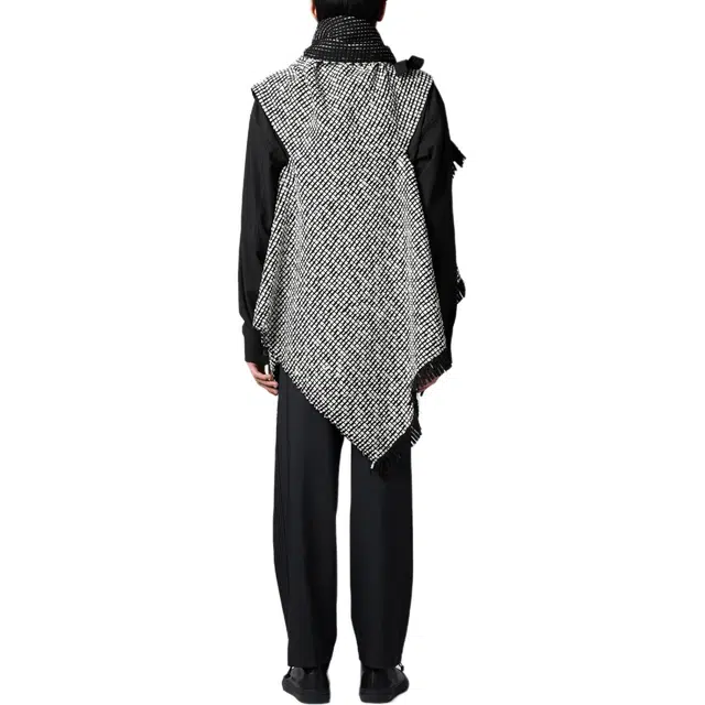 ISSEY MIYAKE FW25 FLAT