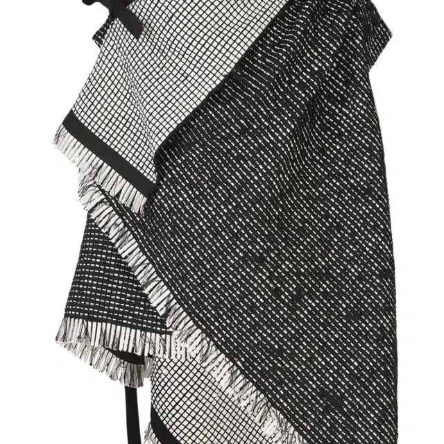ISSEY MIYAKE FW25 FLAT