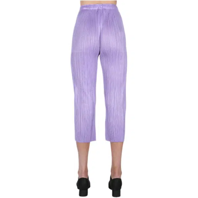 PLEATS PLEASE ISSEY MIYAKE