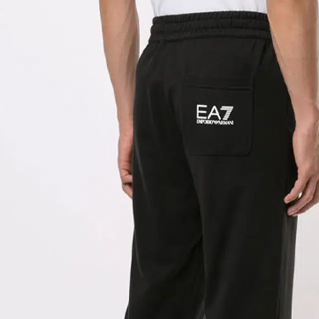 EMPORIO ARMANI EA7