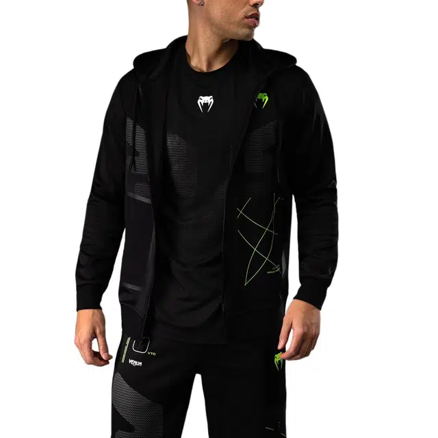 VENUM Training Camp 4.0