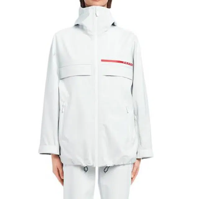 PRADA Logo