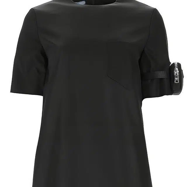 PRADA LogoA