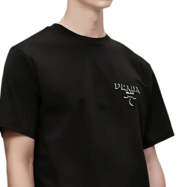 PRADA Logo T