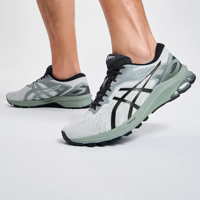 Asics GT-1000 10