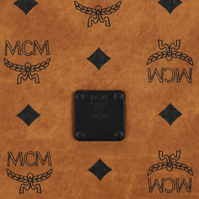 MCM Klassik Visetos Nappa