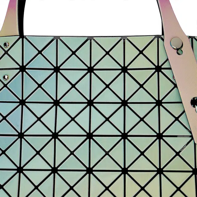 ISSEY MIYAKE 6 Tote