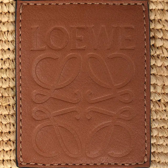 LOEWE Slit