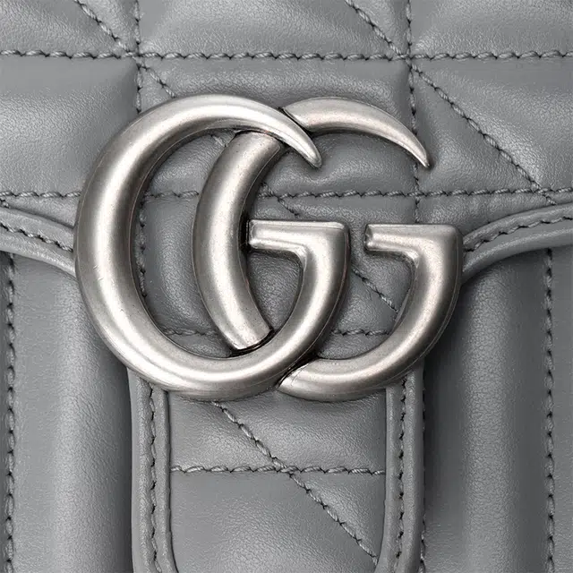 GUCCI GG Marmont Logo