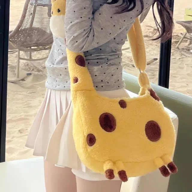 抱竹 古力古力 长颈鹿可爱日常百搭 聚酯纤维 斜挎包 女款 黄色