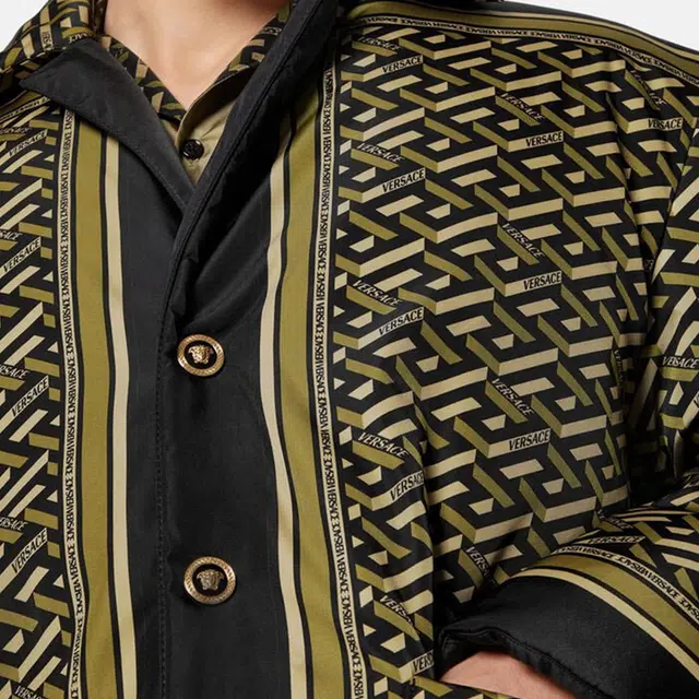 VERSACE