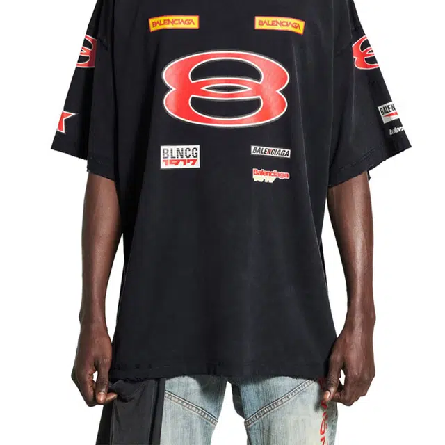 Balenciaga SS25 T