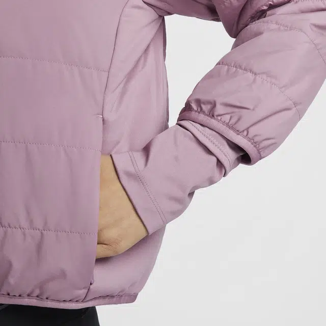Nike Therma-FIT SWIFT logo