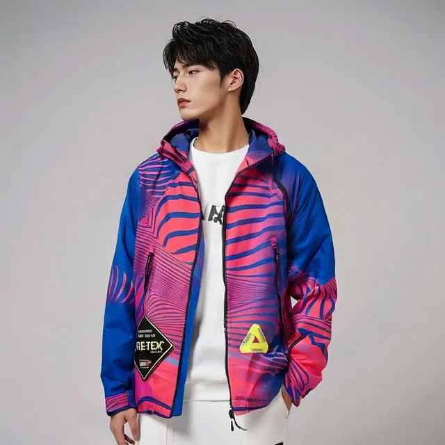 PALACE Gore-Tex Vortex Paclite Jacket Pink
