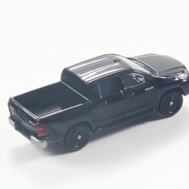 TAKARA TOMY 67