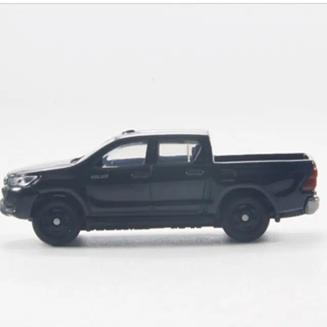 TAKARA TOMY 67