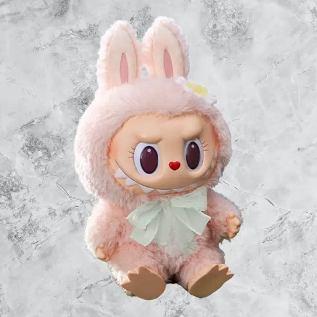 Pop Mart Mokoko The Monsters "Close To Sweet" 38 cm