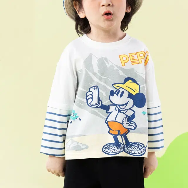 DisneyT