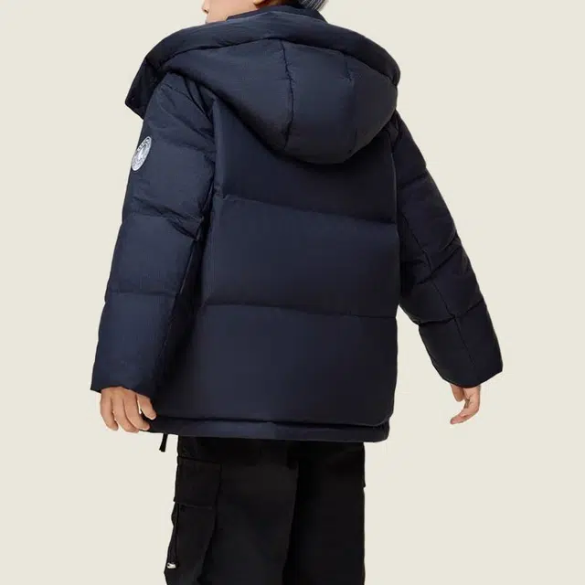 鸭鸭 时空道宇系列 防风连帽厚款保暖鸭绒羽绒服 青少年