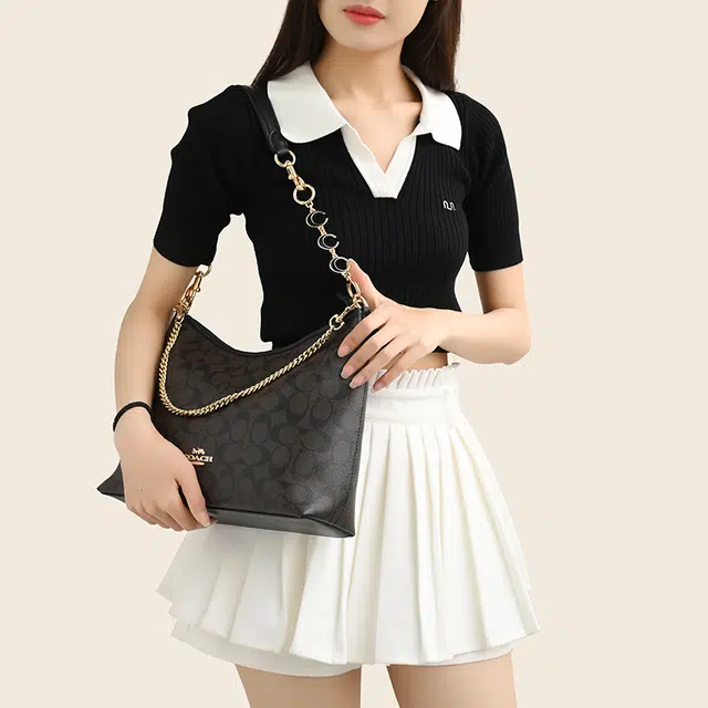 coach Laurel diy