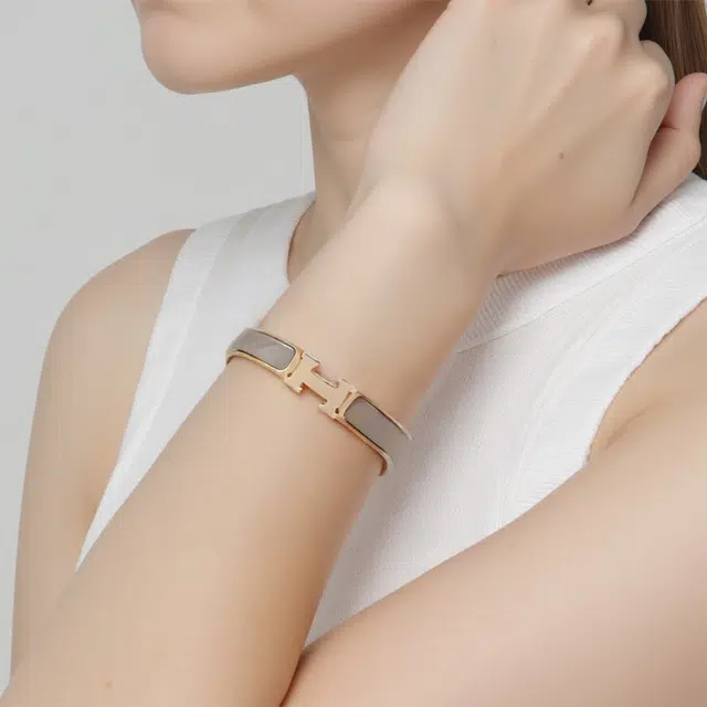 HERMES Clic H