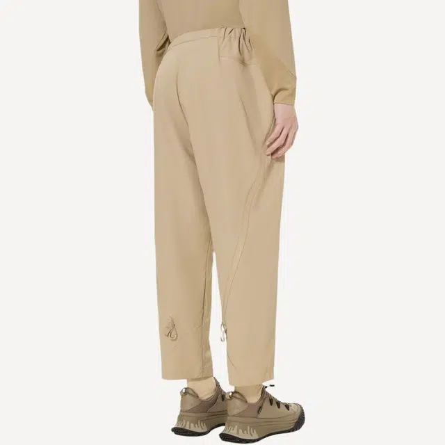KOLON SPORT x COMFY