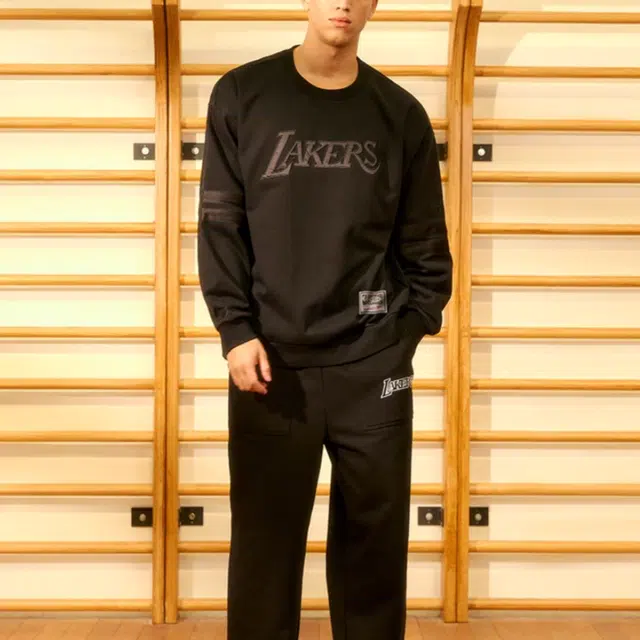 Mitchell Ness NBA Lifestyle