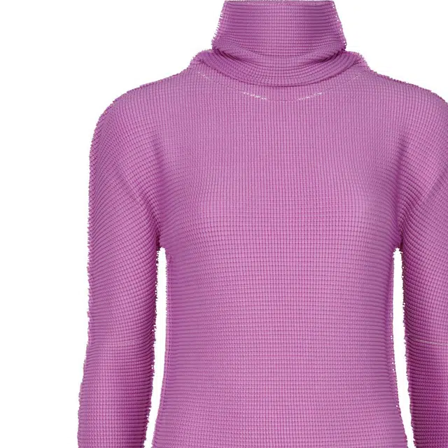 ISSEY MIYAKE