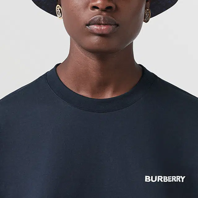 Burberry FW21 T