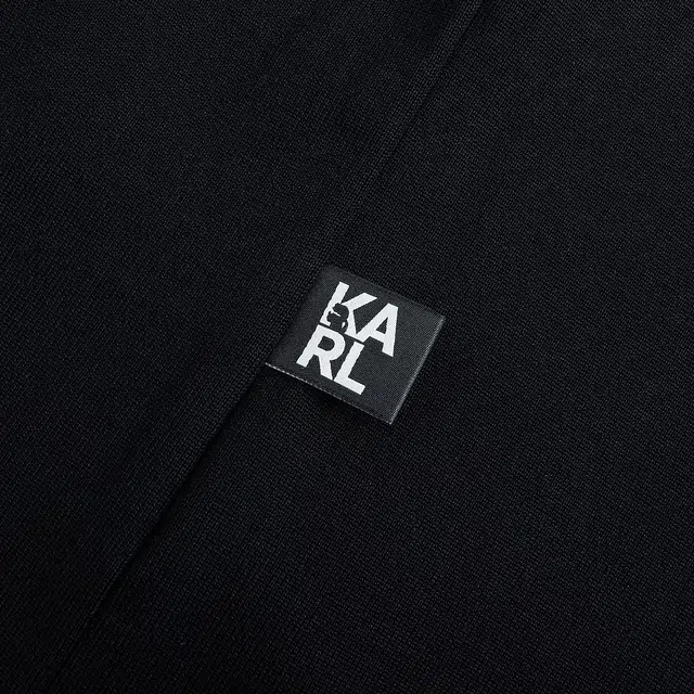 KARL LAGERFELD T