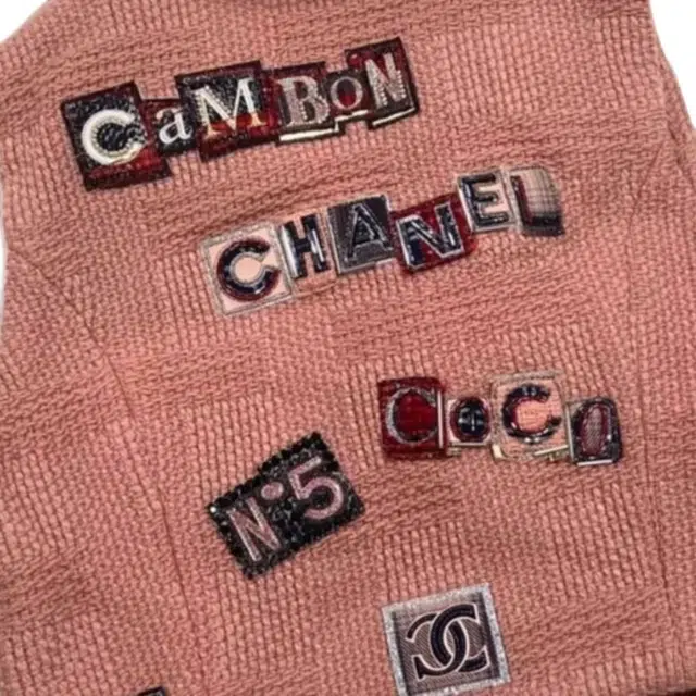 CHANEL 21B