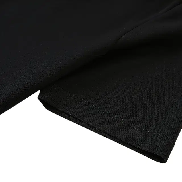 KARL LAGERFELD T
