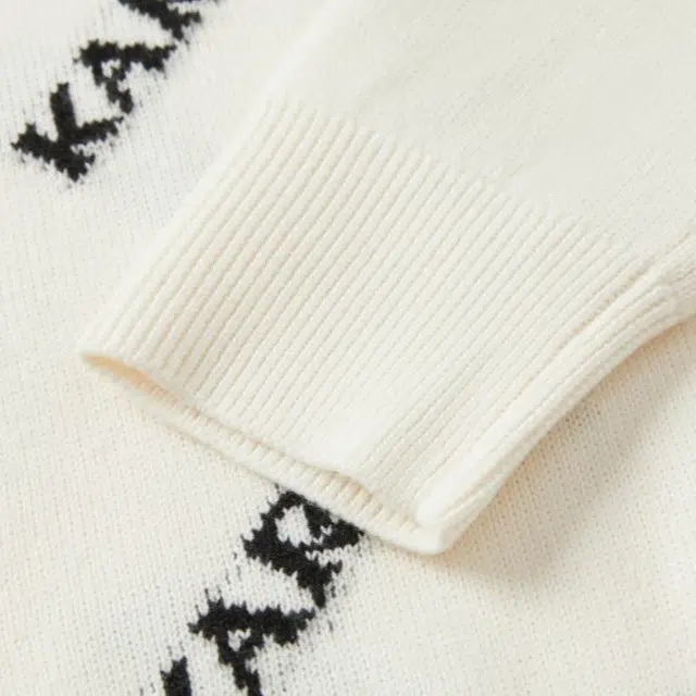KARL LAGERFELD Logo
