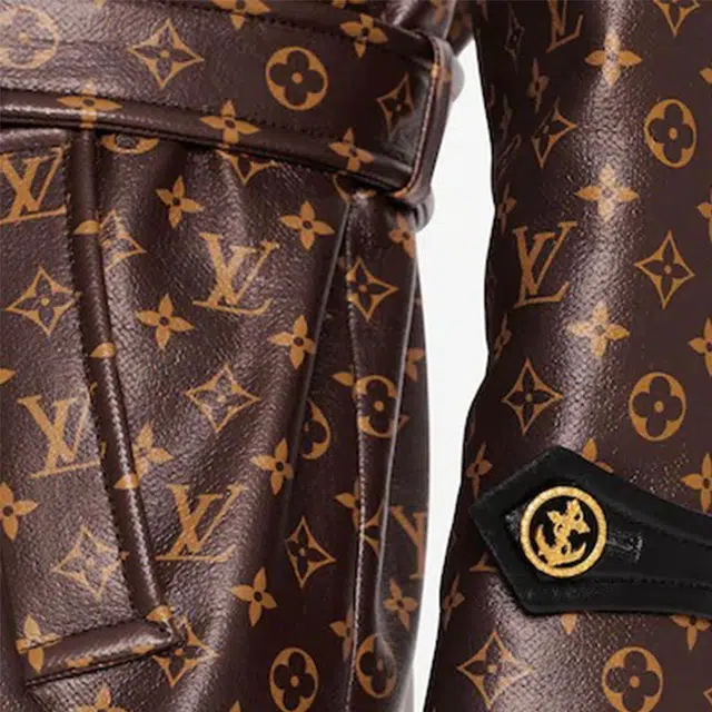 LOUIS VUITTON Monogram