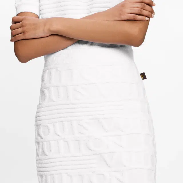 LOUIS VUITTON LV 3DLogo